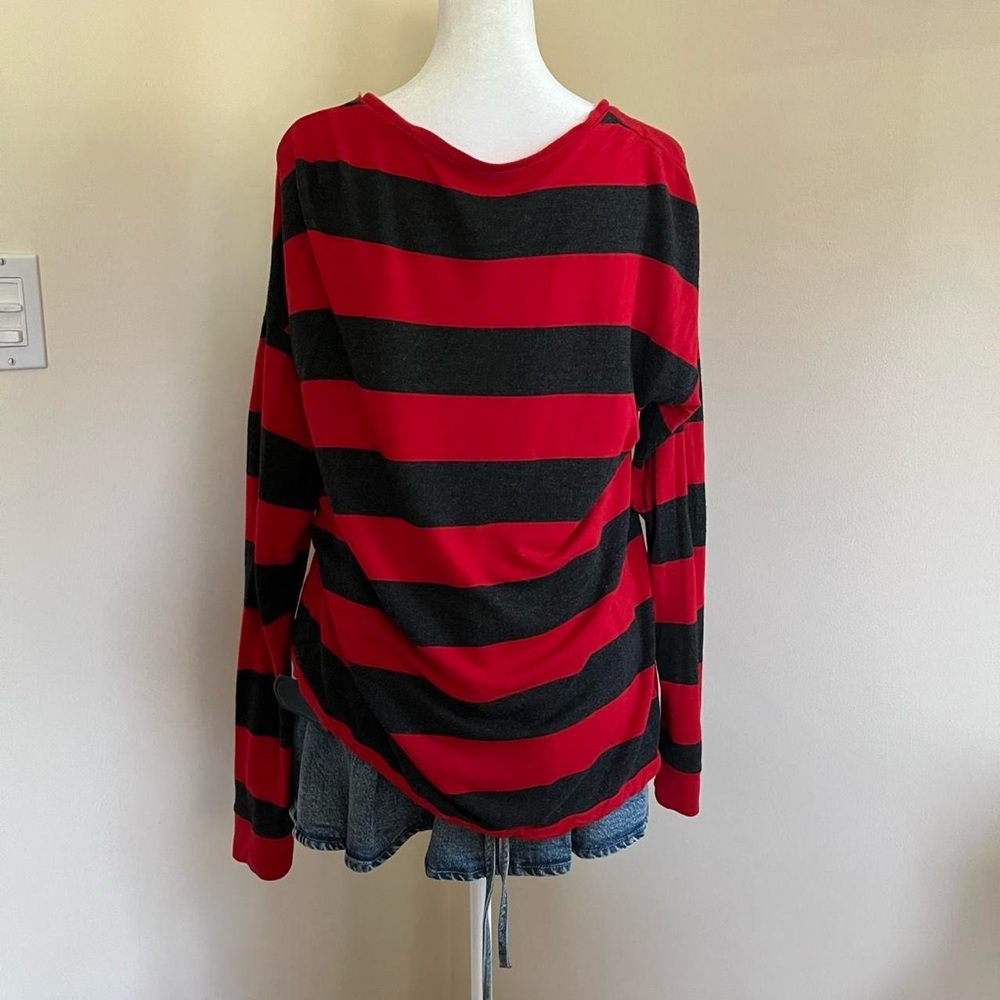 Vintage Y2K Emo Scenecore Mall Goth Red Charcoal Gray Striped Sweater Top L-XL - Picture 6 of 9